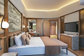 Rixos Sungate - The Land of Legend Access