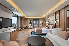 Rixos Sungate - The Land of Legend Access