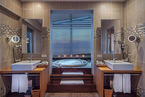 Rixos Sungate - The Land of Legend Access