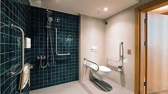 Rixos Sungate - The Land of Legend Access