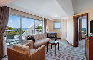 Rixos Sungate - The Land of Legends Access