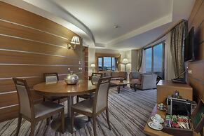 Rixos Sungate - The Land of Legends Access