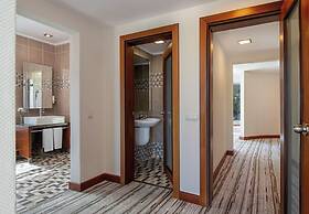 Rixos Sungate - The Land of Legends Access