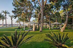 Rixos Sungate - The Land of Legend Access