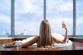 Rixos Sungate - The Land of Legend Access