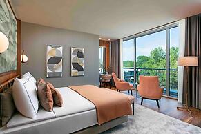 Rixos Sungate - The Land of Legend Access