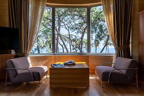 Rixos Sungate - The Land of Legend Access