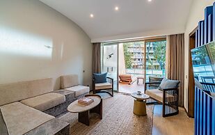 Rixos Sungate - The Land of Legend Access