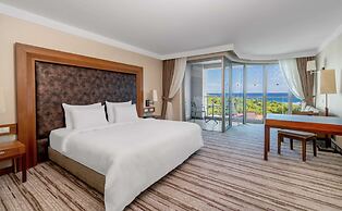 Rixos Sungate - The Land of Legend Access