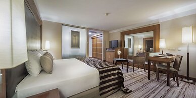 Rixos Sungate - The Land of Legends Access