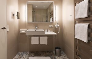 MOMA1890 Boutique Hotel