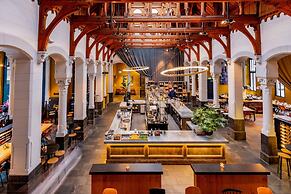 Post-Plaza Hotel & Grand Café