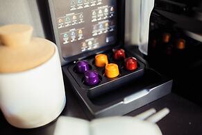 Post-Plaza Hotel & Grand Café