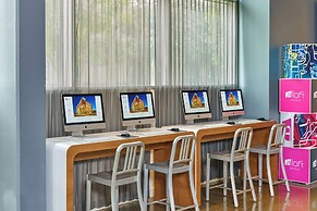 Aloft Houston by the Galleria