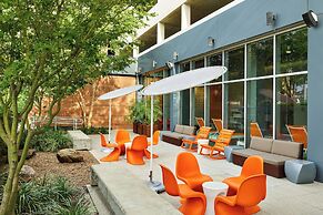Aloft Houston by the Galleria