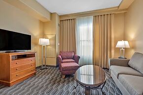 Best Western Plus Swiss Chalet Hotel & Suites