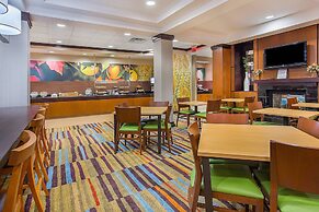 Fairfield Inn & Suites by Marriott Lexington North