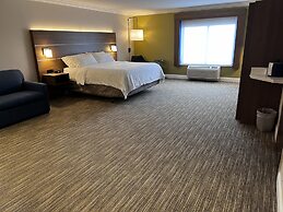 Holiday Inn Express & Suites Williamsport by IHG