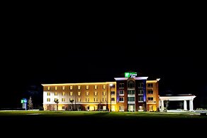 Holiday Inn Express & Suites Newberry by IHG