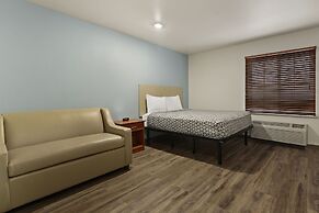 WoodSpring Suites Lexington