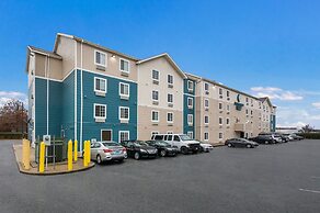 WoodSpring Suites Lexington