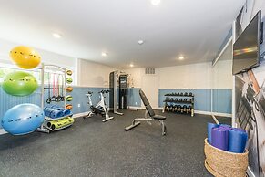 Rockport Inn And Suites