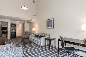 Rockport Inn And Suites