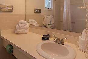 Marine Village Resort