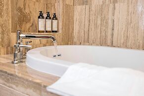 The Seagate Hotel, Golf & Beach Club, Autograph Collection