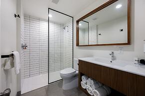 The Skylark a Palm Springs Hotel