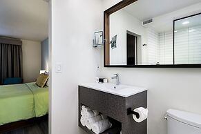 The Skylark a Palm Springs Hotel