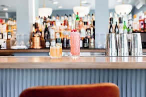 The Skylark a Palm Springs Hotel