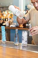 The Skylark a Palm Springs Hotel