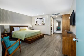 The Skylark a Palm Springs Hotel