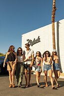 The Skylark a Palm Springs Hotel