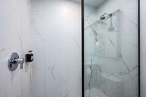 The Skylark a Palm Springs Hotel