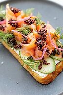 The Skylark a Palm Springs Hotel