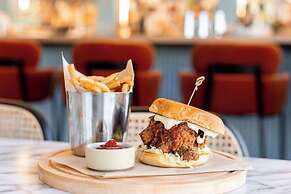 The Skylark a Palm Springs Hotel