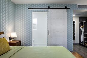 The Skylark a Palm Springs Hotel