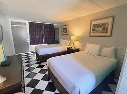 Monaco Motel - Wildwood Beach & Boardwalk