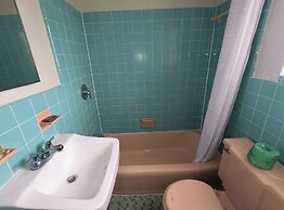 Monaco Motel - Wildwood Beach & Boardwalk