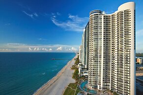 Solé Miami, A Noble House Resort