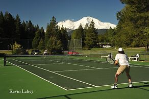 Mount Shasta Resort