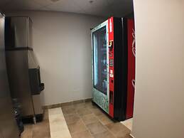 Super 8 by Wyndham Kapuskasing