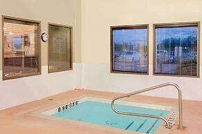 Super 8 by Wyndham Kapuskasing