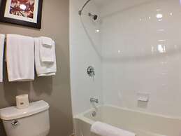 Super 8 by Wyndham Kapuskasing