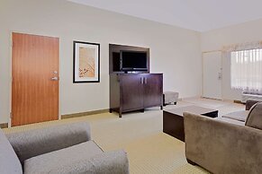 Ramada by Wyndham Lac La Biche