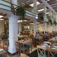 Serenada Golden Palace - Boutique Hotel