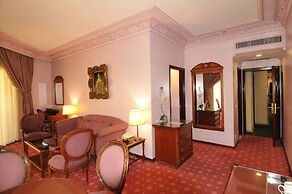 Serenada Golden Palace - Boutique Hotel