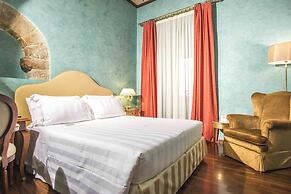 Golden Tower Hotel & Spa